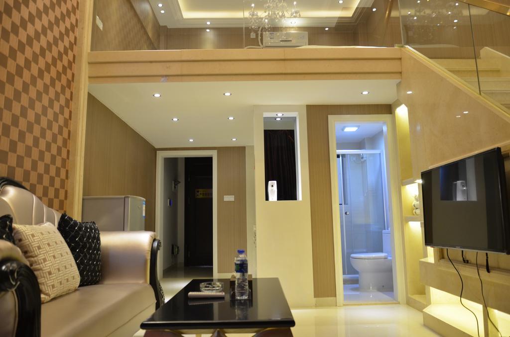 Private Enjoy Home Apartment Foshan Oda fotoğraf